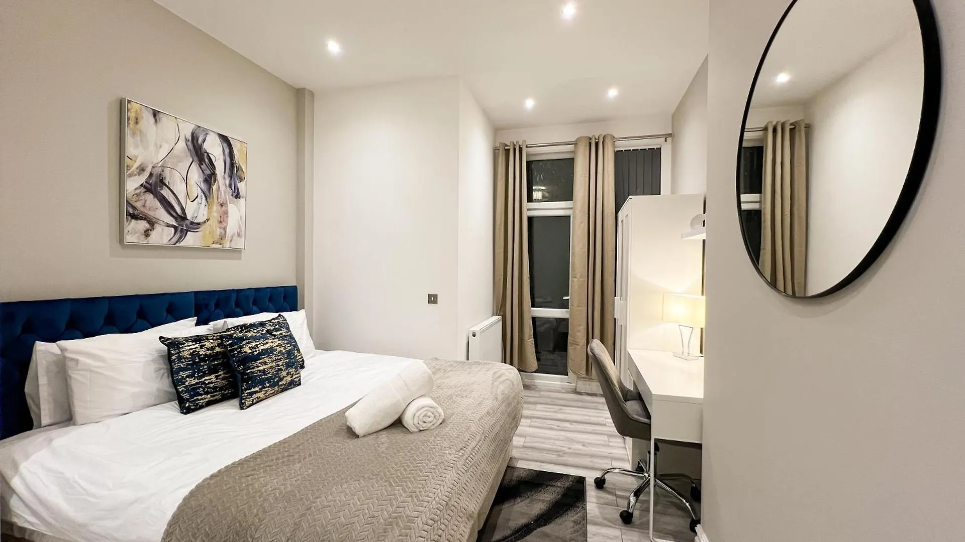 Apartment Stylish 2 Bedroom Flat City Centre - Free Parking Cardiff